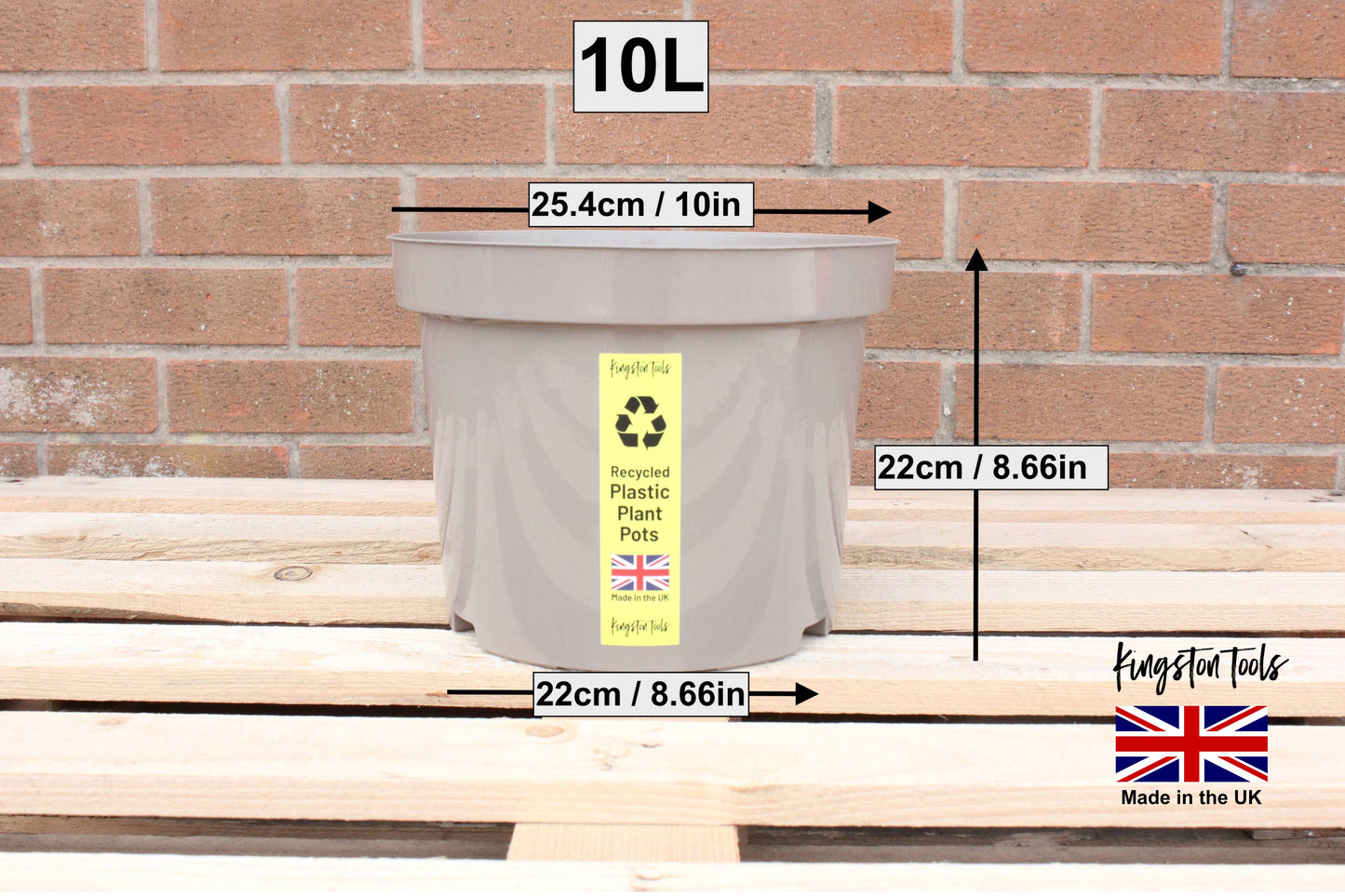 Mocha Cream Plant Pots Premium British Indoor & Outdoor Planters Made in the UK from Recycled Plastics